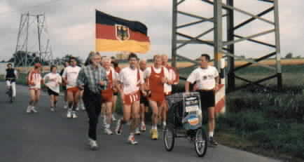 Germania on Tour.jpg (34915 Byte)